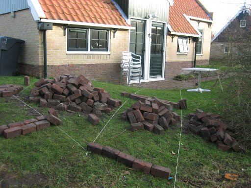 001.JPG - De nieuwe pad naar de voordeur